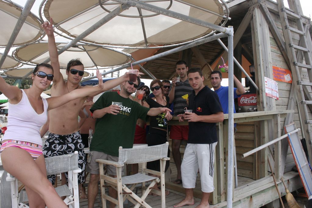 i/Kranj/Absolvent08/10-BeachParty/absolvent 2185.jpg